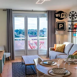T2 De Standing Climatise Avec Parking Prive, Tram T2 T5, Hopitaux Est , Bron France